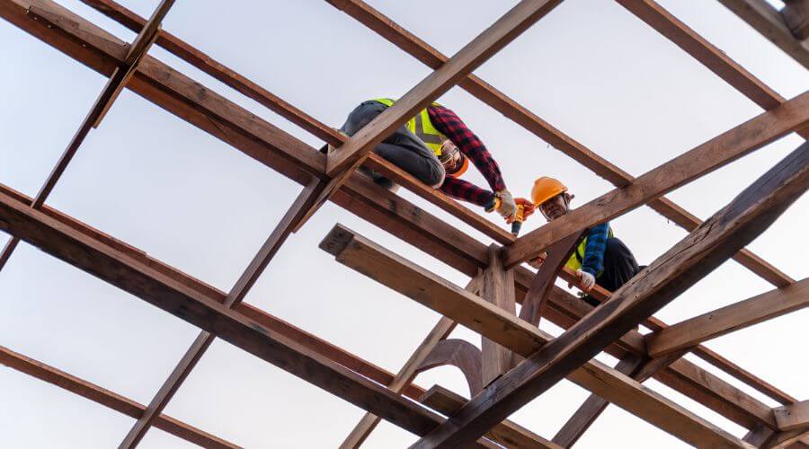 Professional gutter cleaning in Tampa, KS